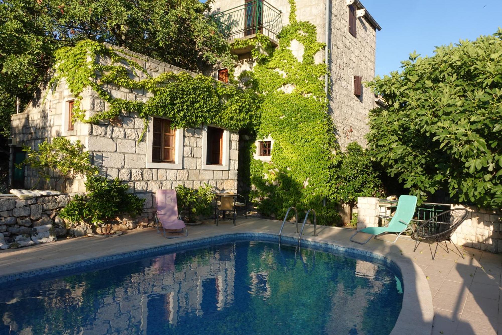 Holiday home Villa Kastel Zrnovo Esterno foto
