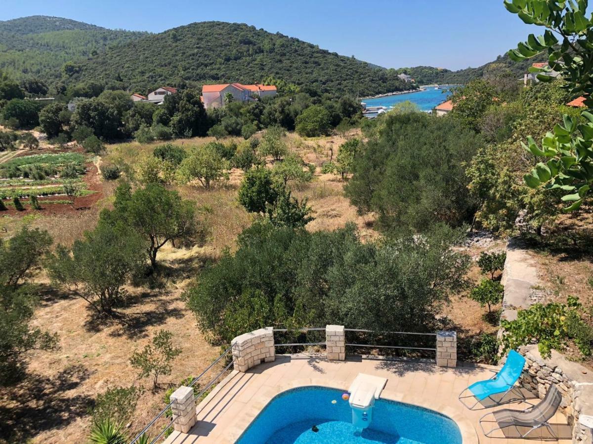 Holiday home Villa Kastel Zrnovo Esterno foto